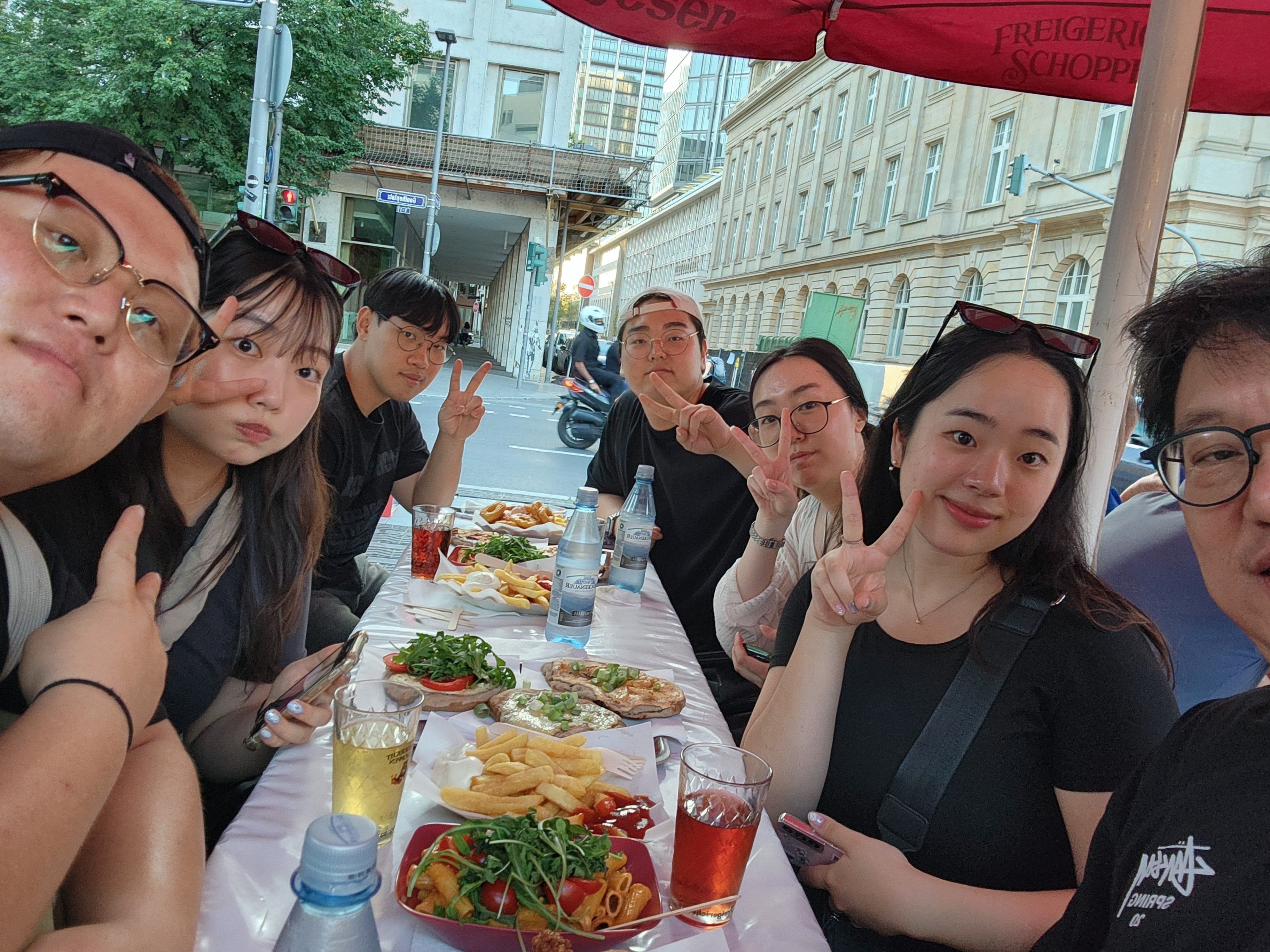 독일연수단 소식 1. 사과와인 축제 in Frankfurt